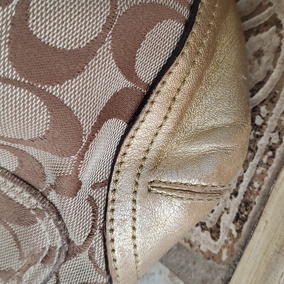 Coach Leather Shoulder Bag Brown/Gold 12369 - Picture 11 of 16